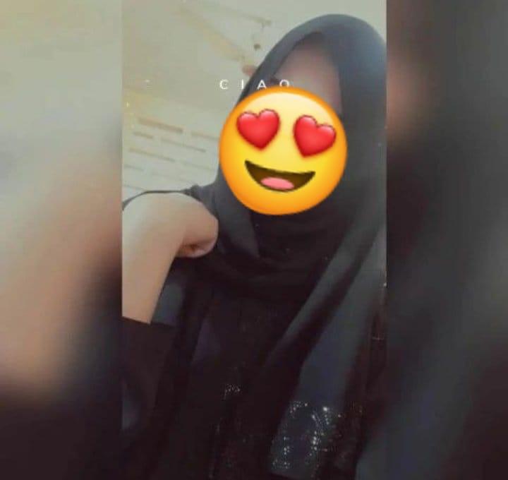 Image of Muslim Girl Live Cam Show