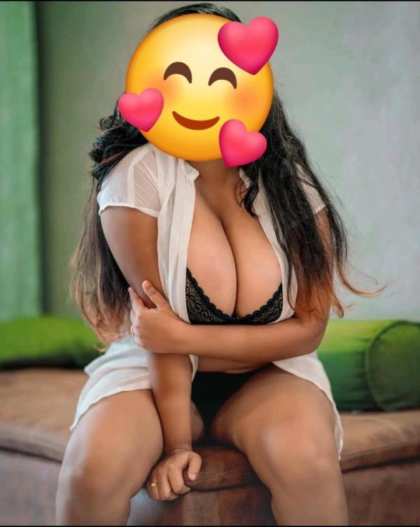 Image of 🔰SINGAL & COUPLE CAM SHOW 🔰 BIG BOO.BS 🔰