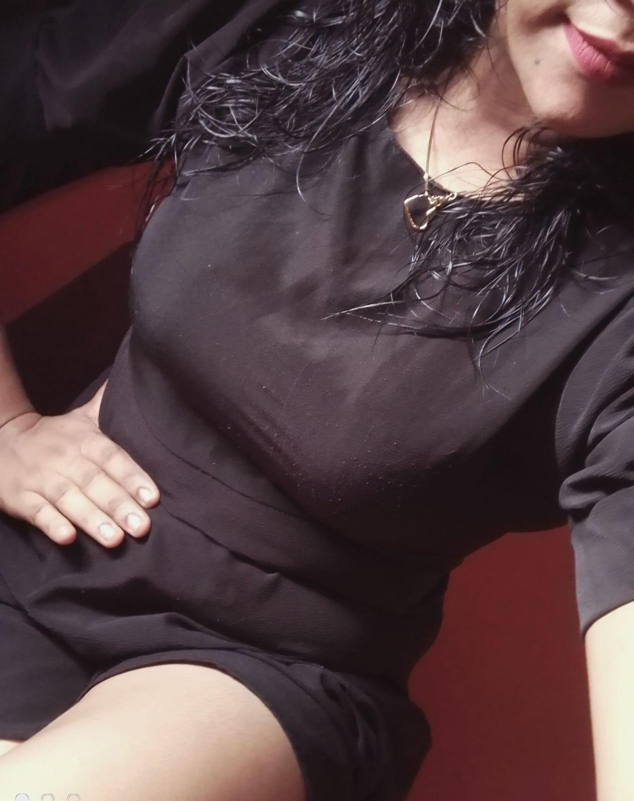 Image of 💃 New🔥 Hot Pretty 👸Young girl  Full Service 6000/= 📌Borella බොරැල්ල🌺