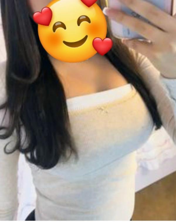 Image of GENUINE LIVE CAM SHOW 🥰