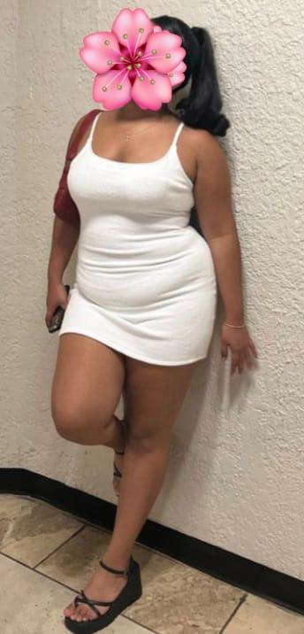 Image of 😍  Genuine  full  Service  with Room   RS = 5500/= 1 SHOT ✅ 👉 With Room  ANAL OK RS- 8500/=   2 SHOT ✅ ✅ 👉Today in 👉 Liyanagemulla/ / katunaya / Seeduwa/ ලියනගේමුල්ල / කටුනායක /සිදුව/