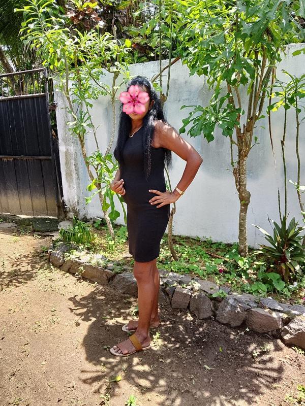 Image of පර්තනා ❤️ 24 Years Young Hot Girl 🔥