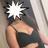 Image of Full service 4500/- with room  0752959498