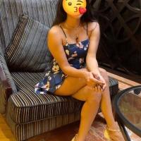 Image of Hot tamil girl at Kollupitiya   ✅️கவர்ச்சியான தமிழ் பெண்✅️