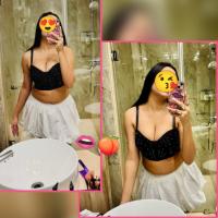 Image of 𝑅𝐸𝒜𝐿 𝒢𝐸𝒩𝒰𝐼𝒩𝐸 𝐻𝒪𝒯 𝐿𝐼𝒱𝐸 𝒞𝒜𝑀 𝒲𝐼𝒯𝒽 𝑅𝒜𝒮𝐻𝐼 𝒢𝐼𝑅𝐿  🫦🔥🥰පිස්සු හැදෙන සැපක් ගන්න ආසයි නේද පැටියෝ 😘 එහෙනම් එන්න බබා RASHI ගාවට.. ඔයාව පිස්සු වට්ටන සැපක් දෙනවා පැටියෝ.. 😘🥰😍🫦👄 listing image